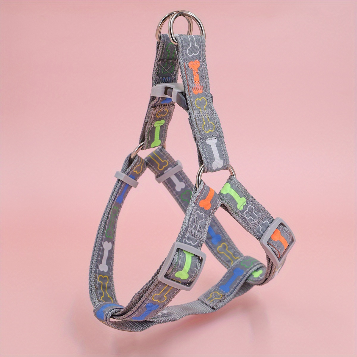A Colorful Bone Tripod Pet Dog Harness for Indoor and Outdoor Use Colorful Bone Dog Leash When Taking A Pet for A Walk