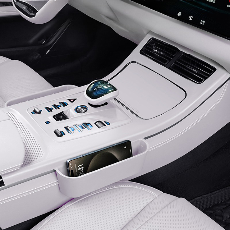 For BYD Han EV DM-i 2020-2025 Car Center Control Silicone Wireless Charging Anti-slip Mat Protective pad Storage Box Accessories