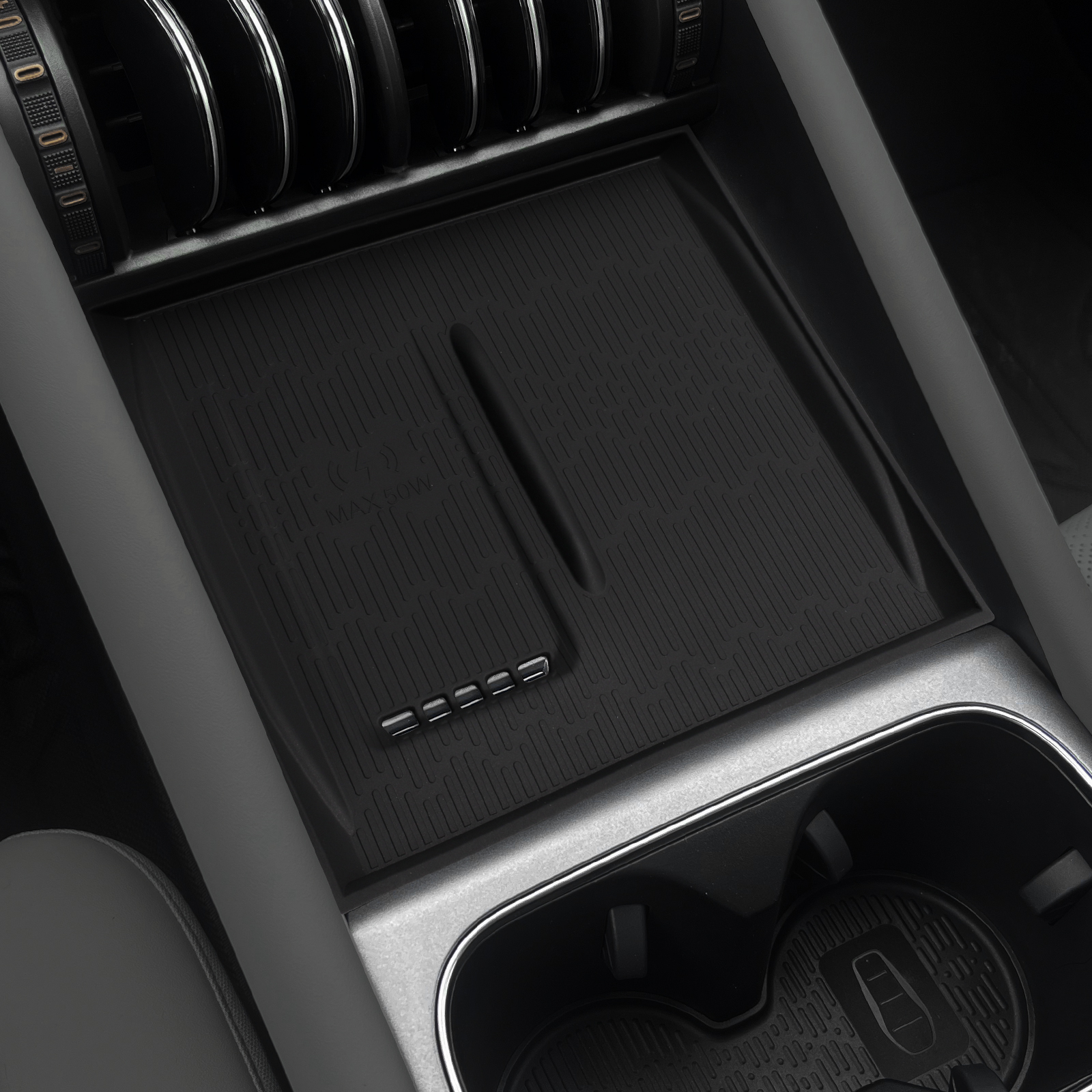 ZUNDUO for BYD Atto 3 Evo 2025 2026 Car Anti Dirt Pad Mobile Wireless Charging Anti-Slip Mats Interior Accessiories